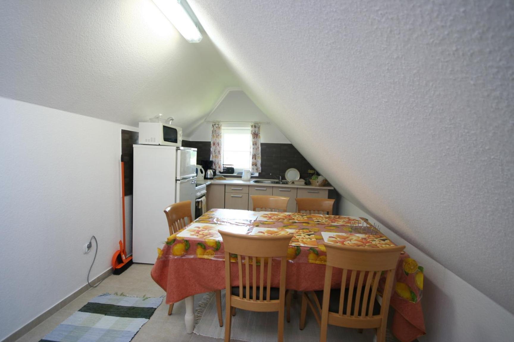 Dworek Leba I Domki Ranczo Itrich Zimmer foto